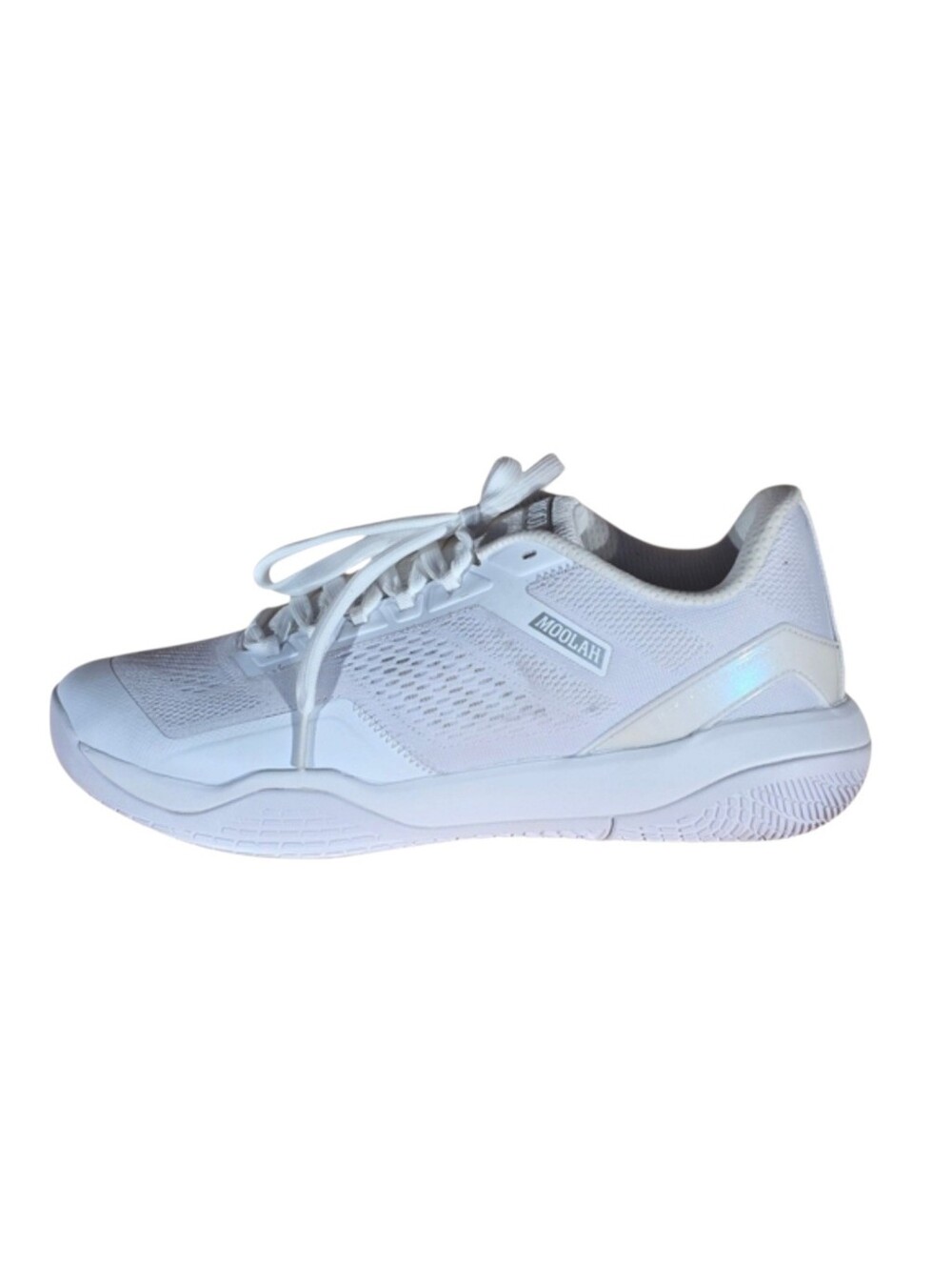 Moolah Women's White Athletic Low Top Shoes